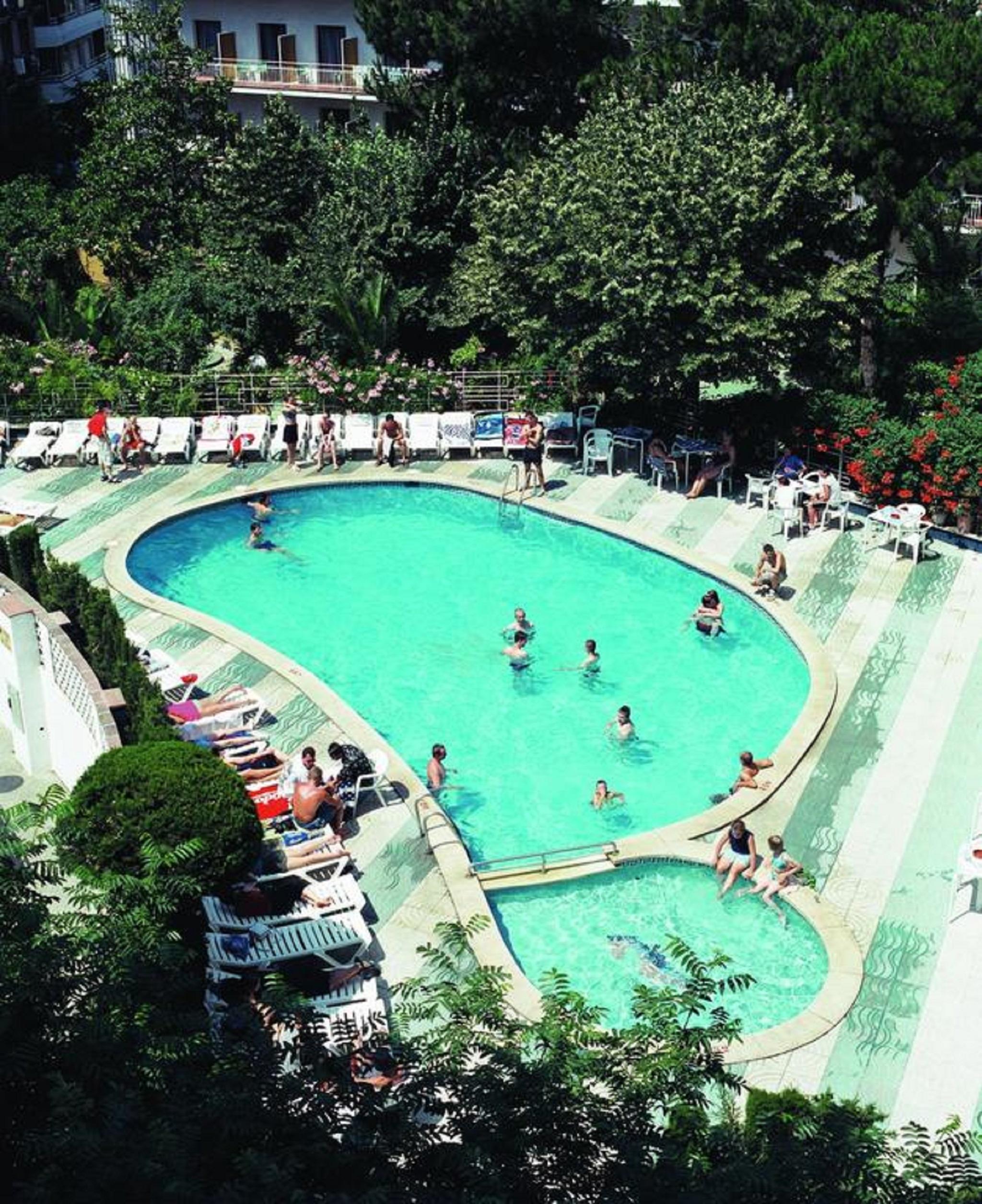 Clipper Affiliated By Fergus "Youth Recommended" Lloret de Mar Exterior photo